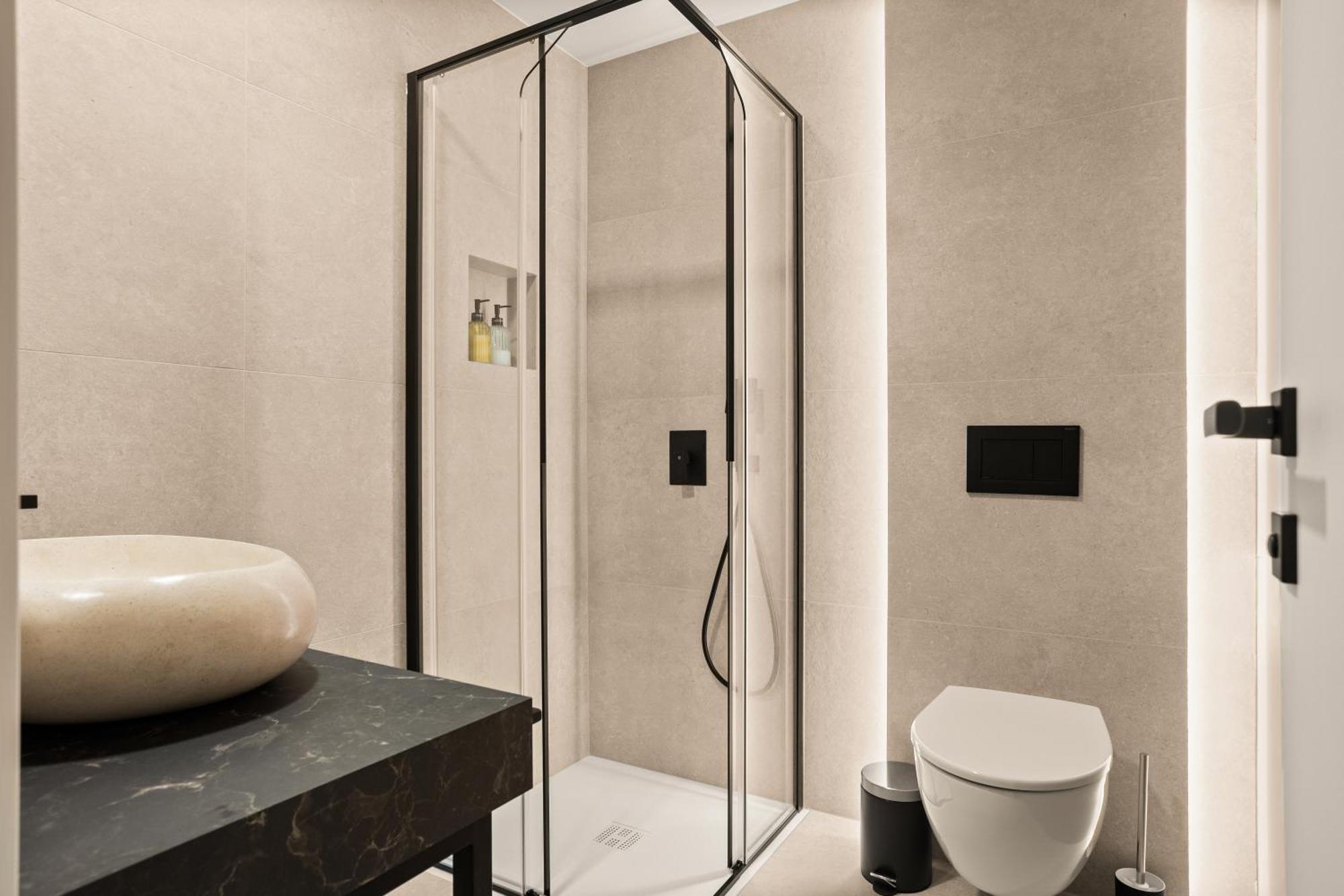 Hotel Harmonija & Free Parking Menges