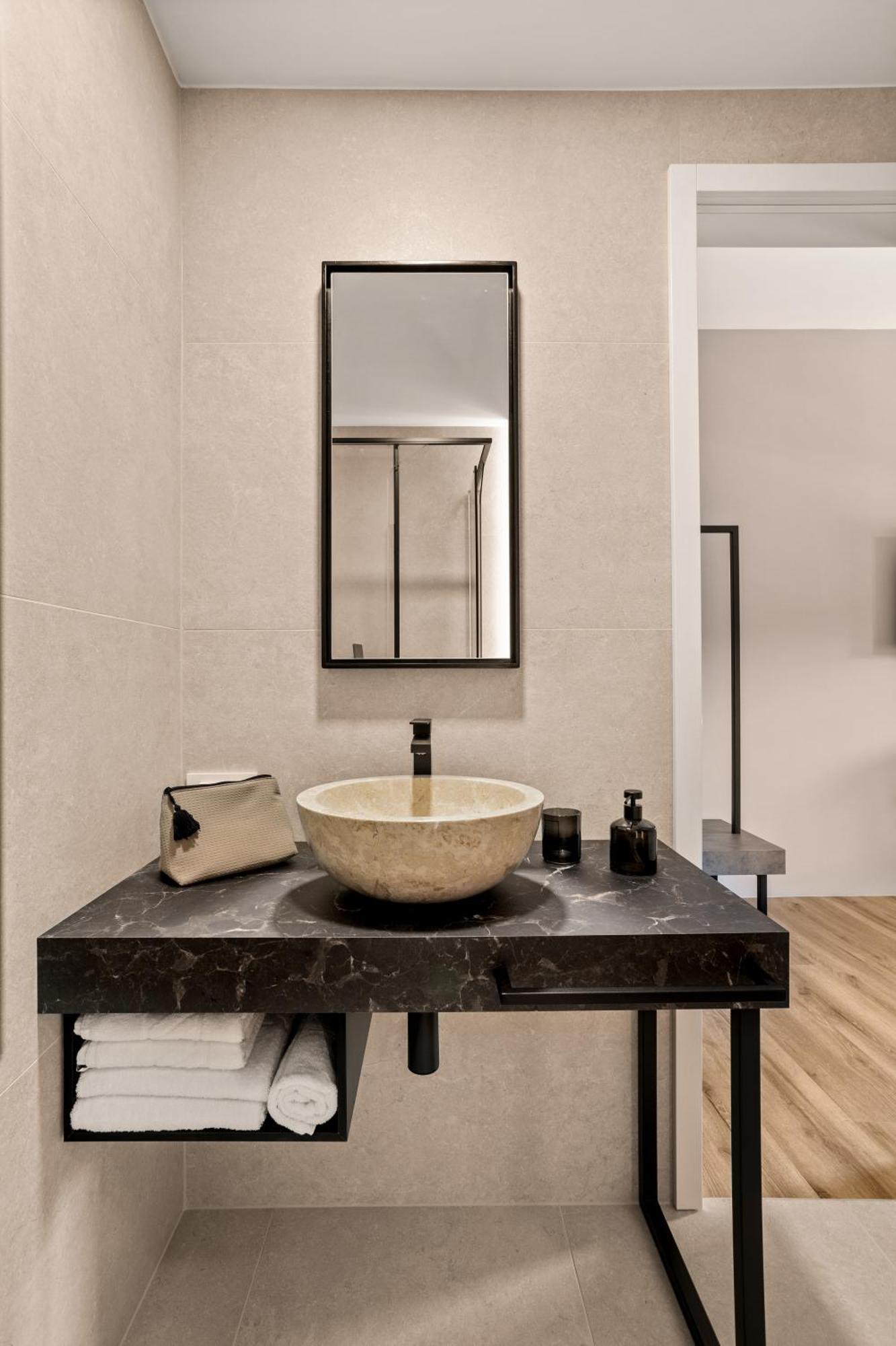 Harmonija & Free Parking Hotel Menges